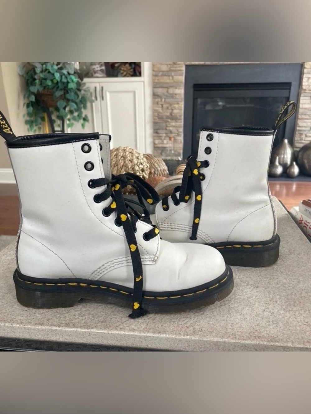 Dr. Martens 1460 White Leather Boot - Women's sz 6